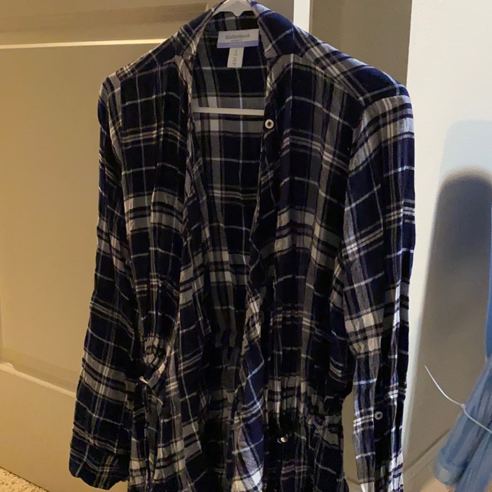 New condition Motherhood Maternity nursing plaid top